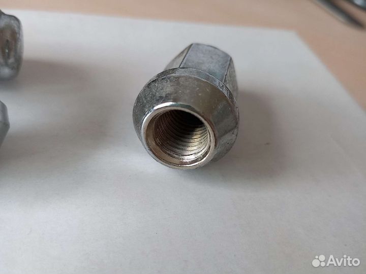 Гайки колесные м12х1.5