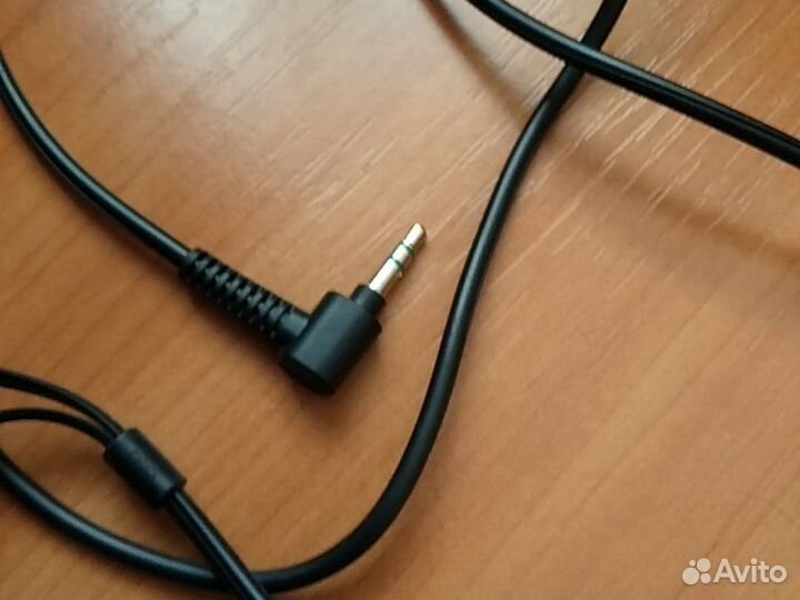 Наушники Sony