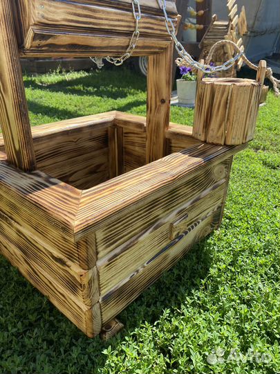 Колодец декоративный