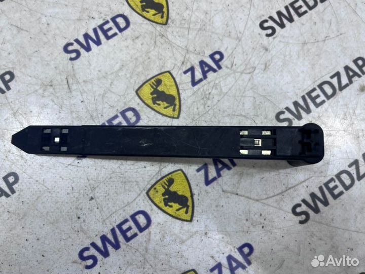 Крепление фары переднее Volvo S60 D4204T14 2016