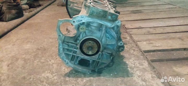 Блок двигателя