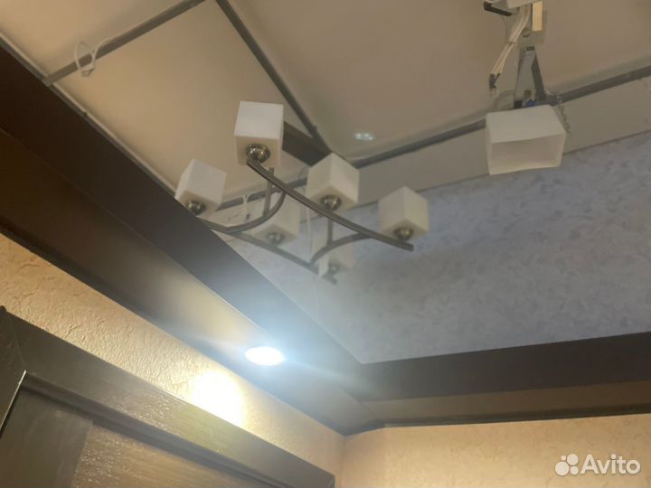 Люстра потолочная