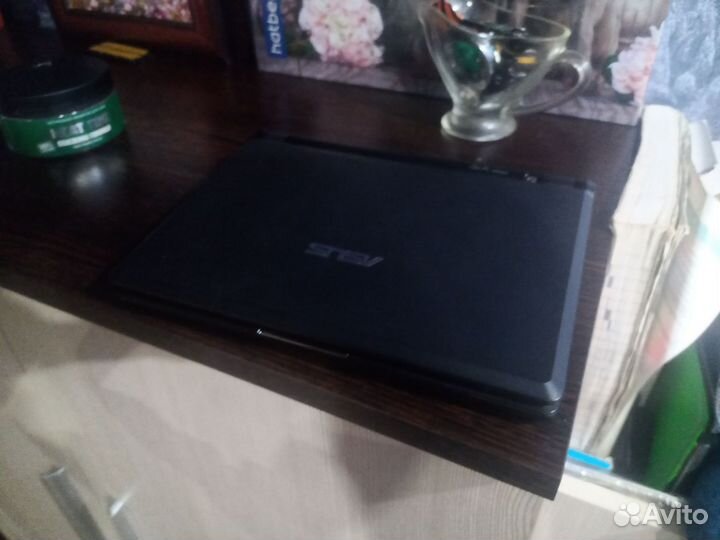 Маленький нетбук Asus Eee pс 4g