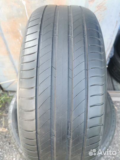 Michelin Primacy 4 215/55 R17 94