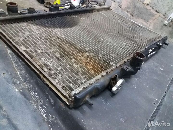 Радиатор mazda 626
