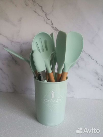 Набор кухонных принадлежностей