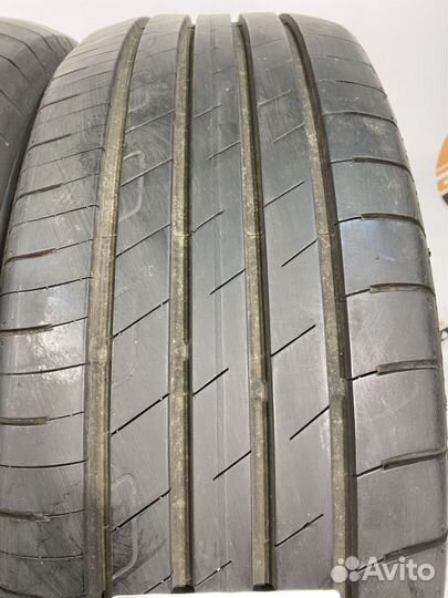 Goodyear EfficientGrip Performance 215/55 R18 98V