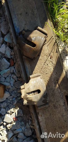 Супорт передний opel vectra б