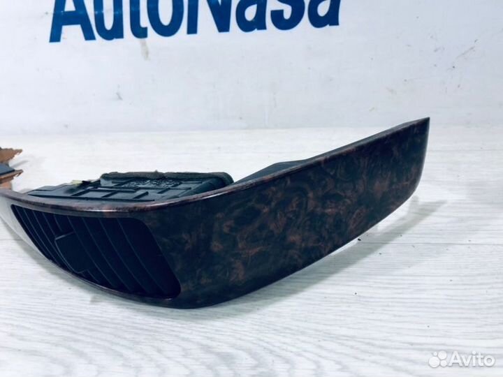 Дефлектор правый Kia Sorento SUV D4CB 2002