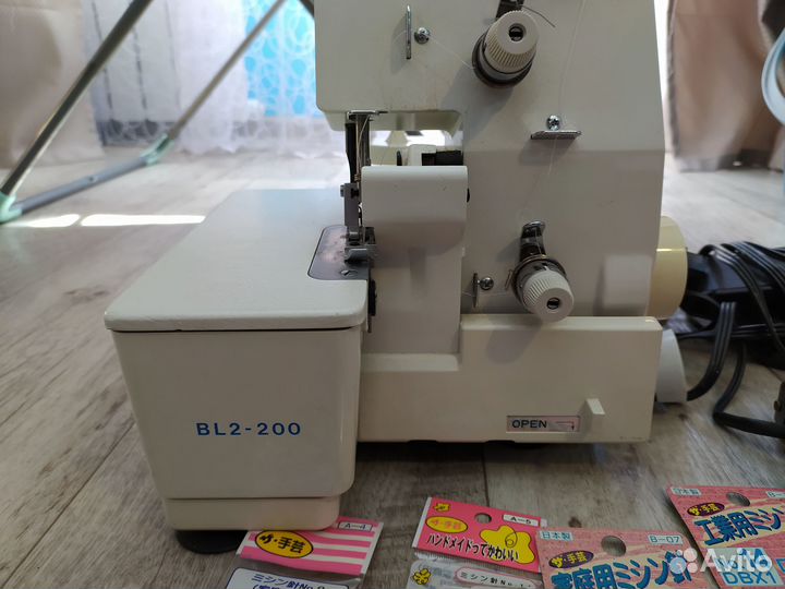 Оверлок Baby lock bl2- 200