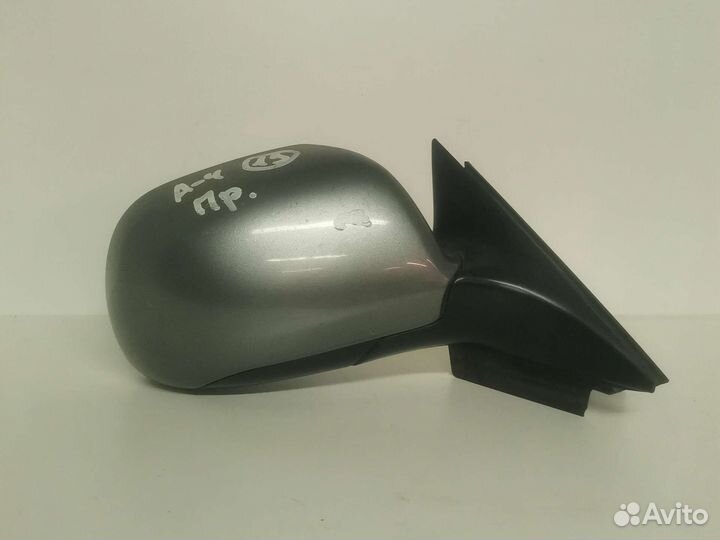 Зеркало правое Audi A4 B5