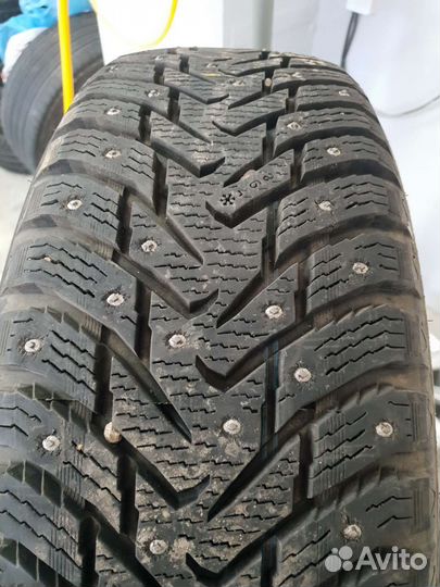 Nokian Tyres Hakkapeliitta 8 SUV 225/65 R17