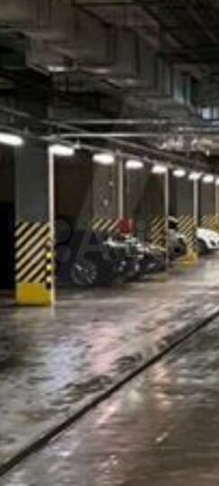 Машиноместо, 13 м²