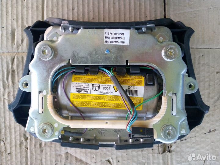 Подушка безопасности в рулевое колесо BMW E39