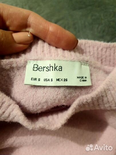 Свитер Bershka s (mex 26)