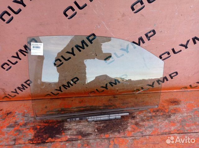 Стекло двери заднее левое Toyota Camry ACV30