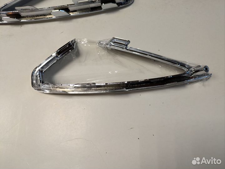 Накладка птф правая Хром Geely Emgrand
