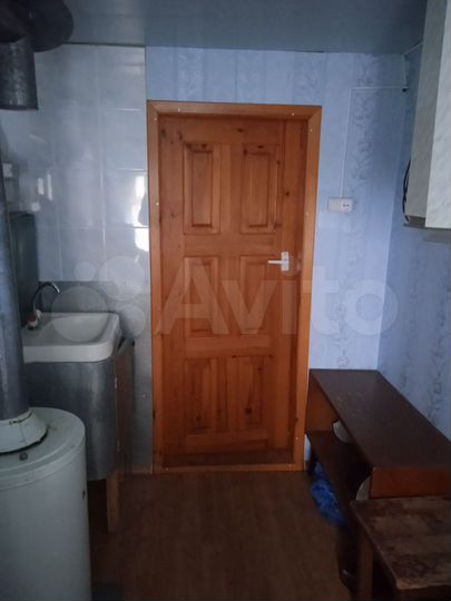 Дом 29 м² на участке 9,5 сот.