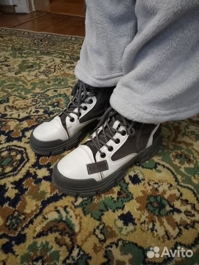 Ботинки демисезонные