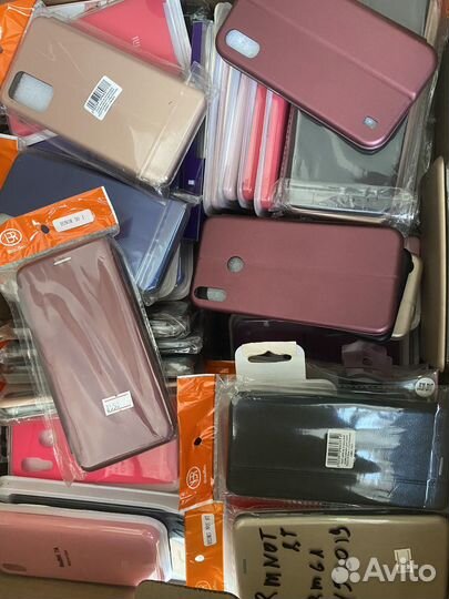 Чехлы на телефон