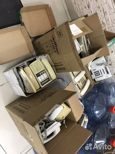 Стационарные телефоны более 30 шт (LG, Panasonic)