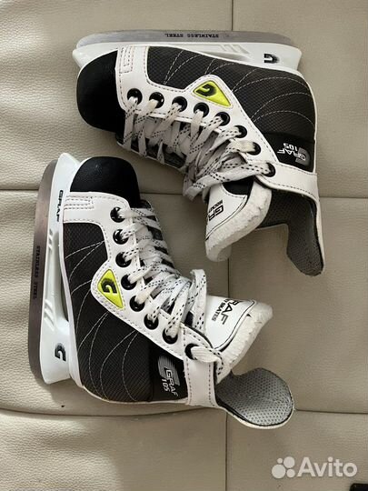 Коньки хоккейные graf