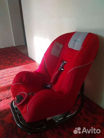 Автомобильное кресло