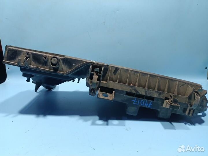 Корпус воздушного фильтра для Mazda 3