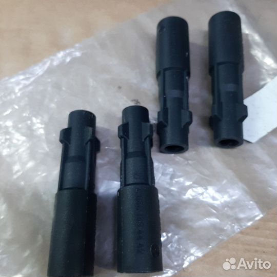 Наконечник катушки зажигания W168 A0001594442