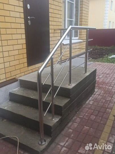 Перила, пандус, ограждения