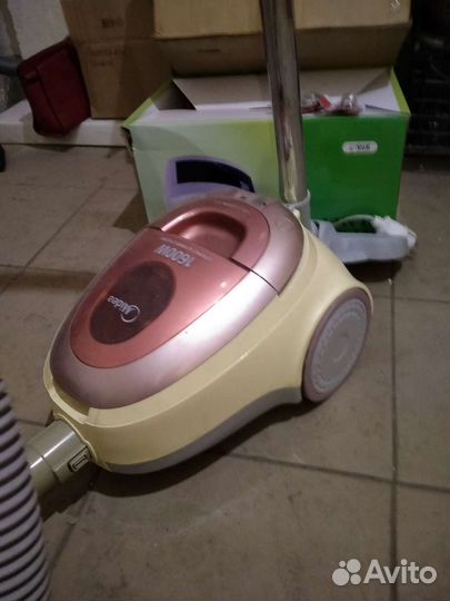 Пылесос Midea