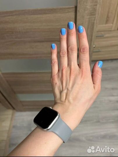 Маникюр и педикюр на дому