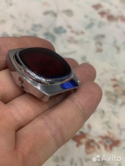 Часы электроника 1 иллюминатор