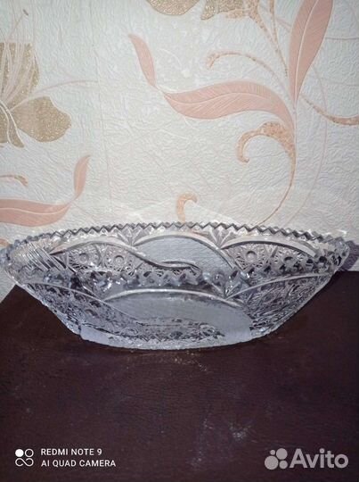 Хрустальные вазы салатники очень красивые СССР