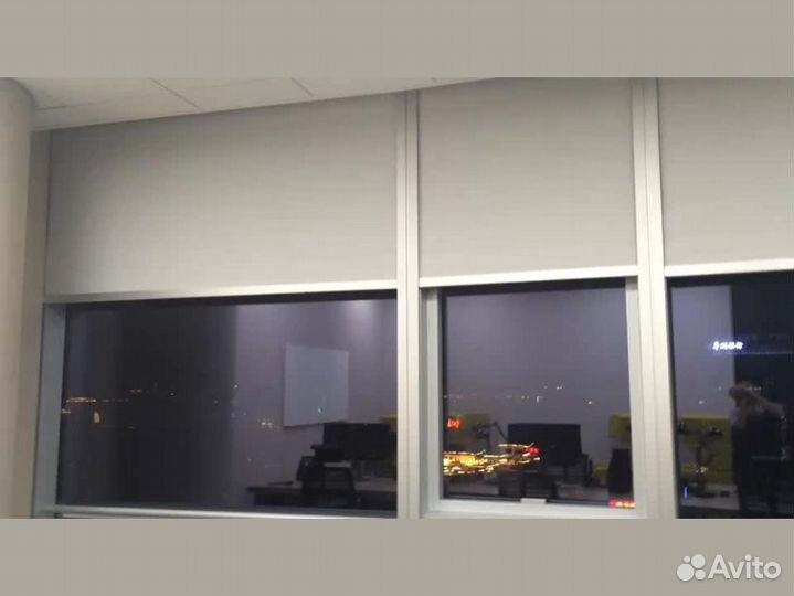 Рулонные шторы день ночь