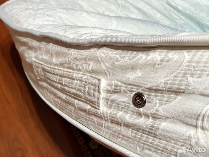Матрас 160х200 бу