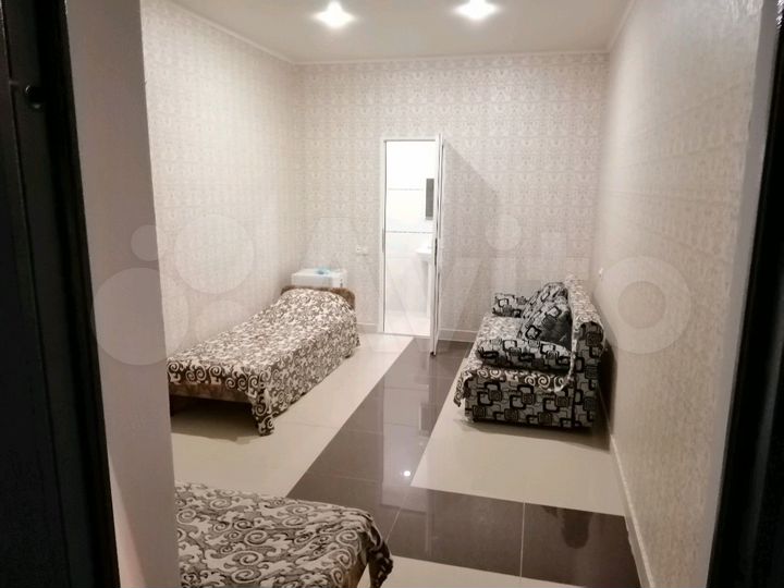 Комната 15 м² в 1-к., 1/2 эт.