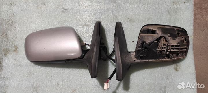 Зеркало Fielder 120 правое 04-06 год