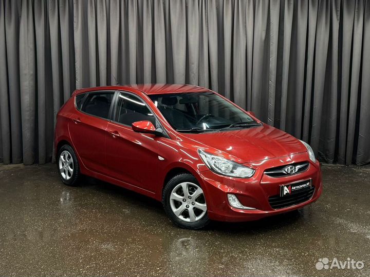 Hyundai Solaris 1.4 AT, 2012, 185 120 км