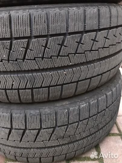 Bridgestone Blizzak TM-02 225/45 R17