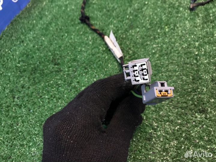 Проводка двери багажника Ford Fiesta MK5 1.4 fxjb