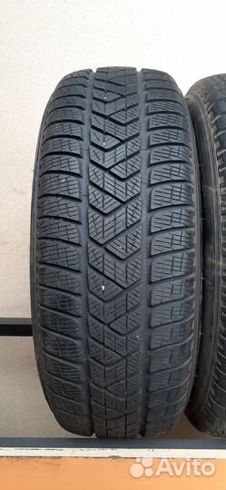 Pirelli Scorpion Winter 215/65 R16