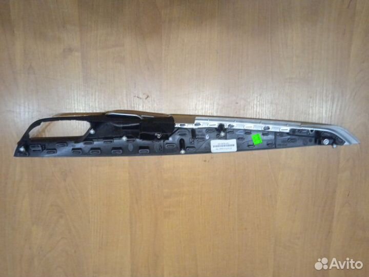 Накладка обшивки (ручка) двери задняя правая Bmw