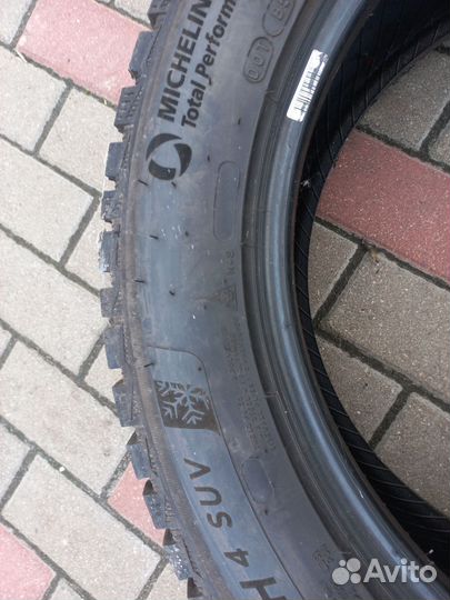 Зимняя резина 225 55 r19