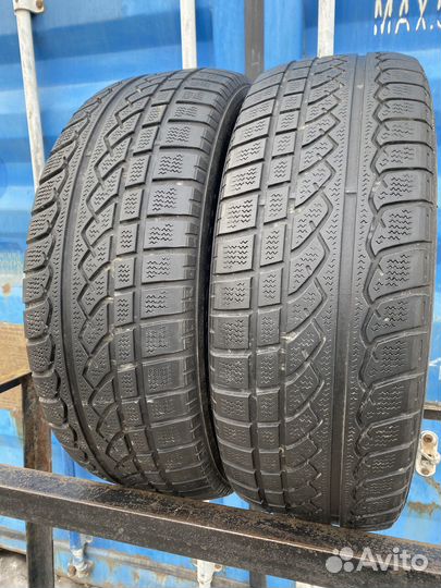 Yokohama AVS Winter V901 215/60 R16