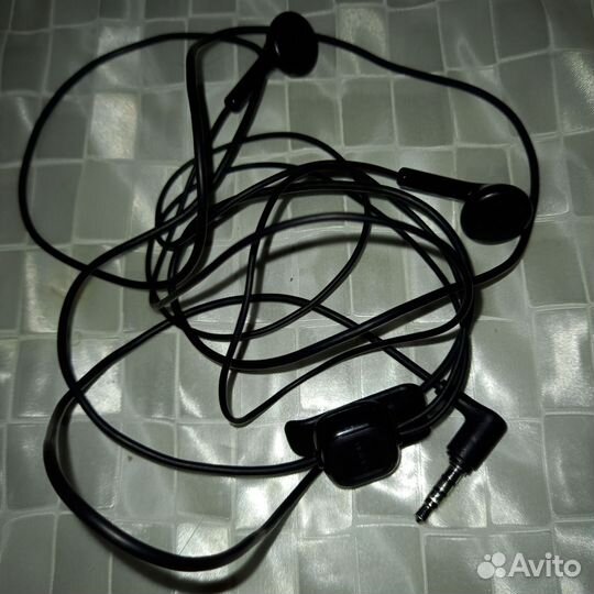 Наушники Nokia