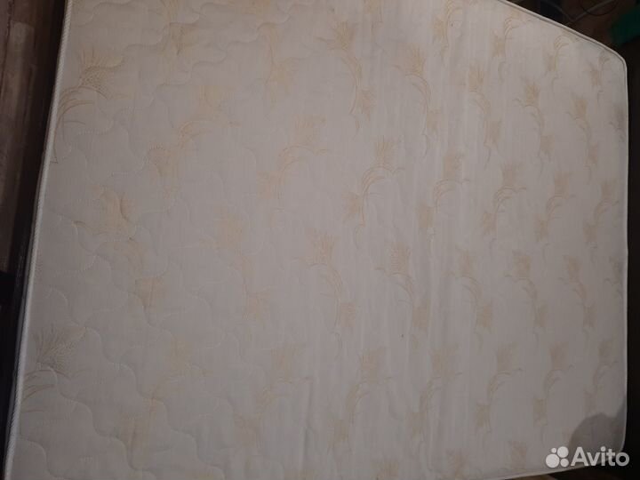 Матрас 160х200 б/у