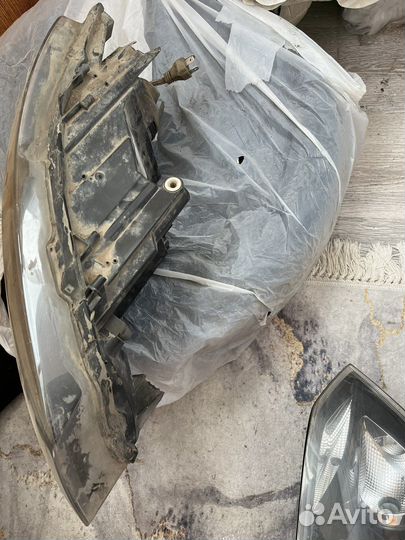 Фары оригинал Volkswagen polo