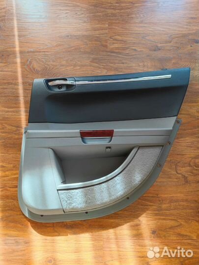 Пластик салона chrysler 300c