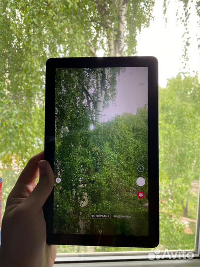 Планшет samsung tab A 10.1